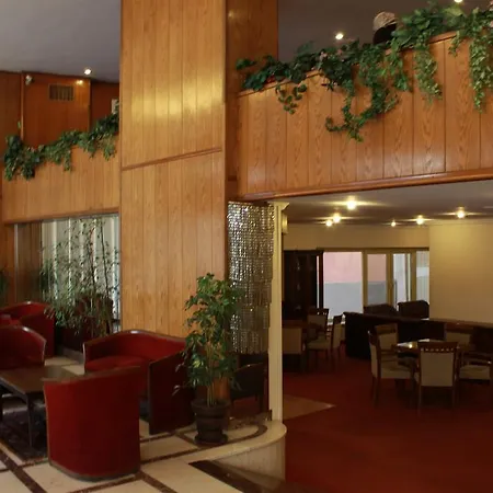Hotel Segmen 3*